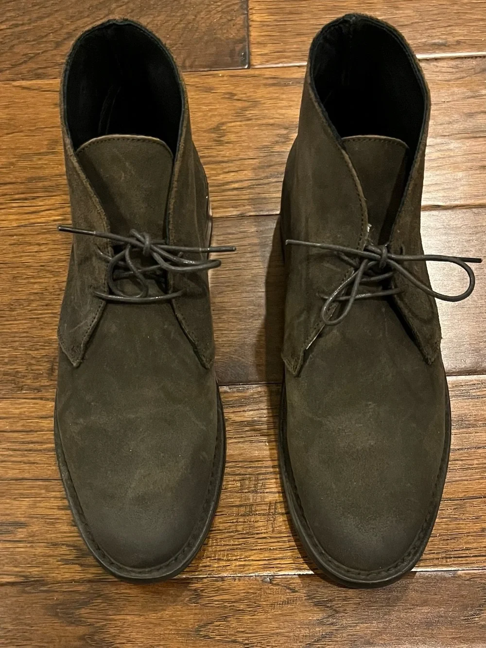 Thursday Boot Company Scout Chukka Men’s Dark Olive Green Suede Boots Size 8.5